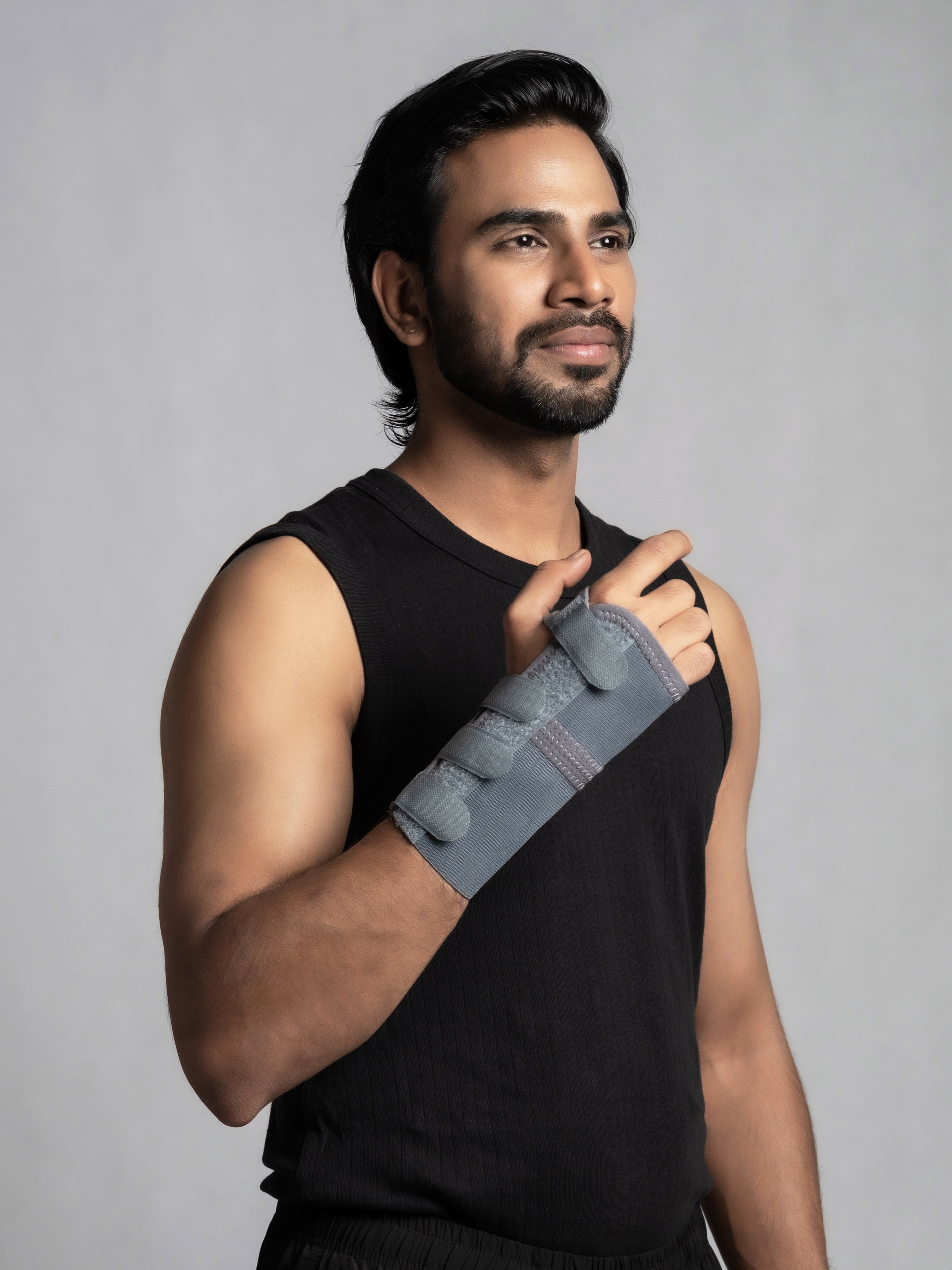 Elastic Wrist Splint (Right/Left) Lords Surgical