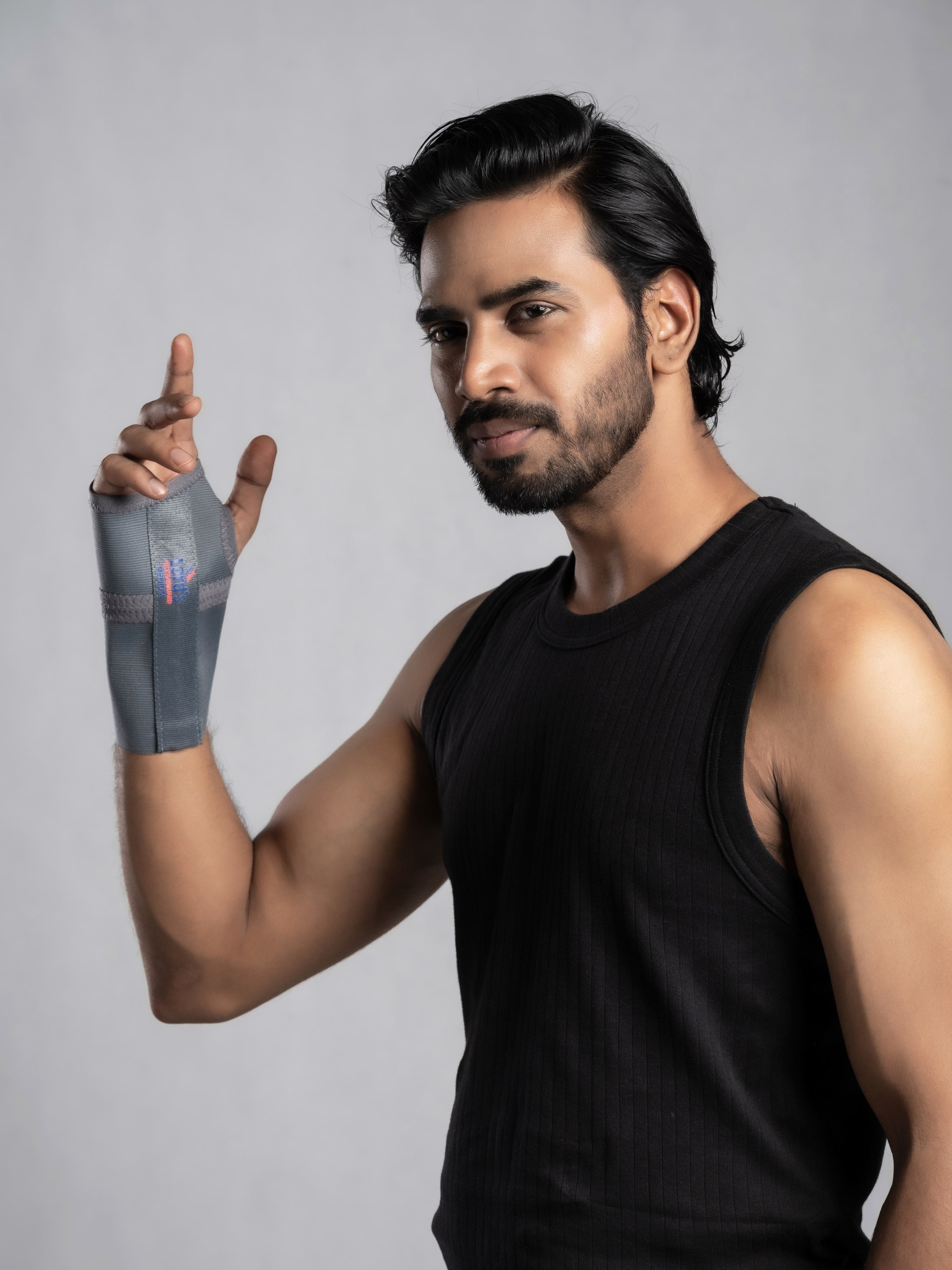 Elastic Wrist Splint (Right/Left) Lords Surgical